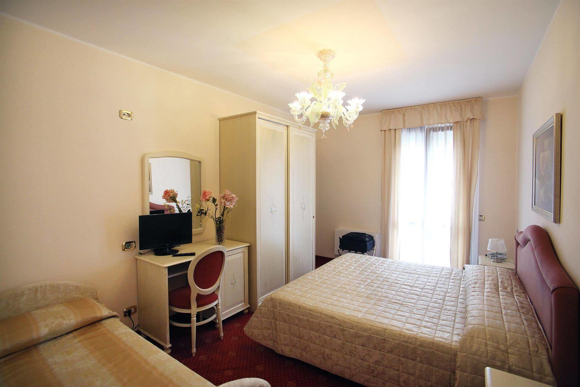Nice Hotel 3* Mestre